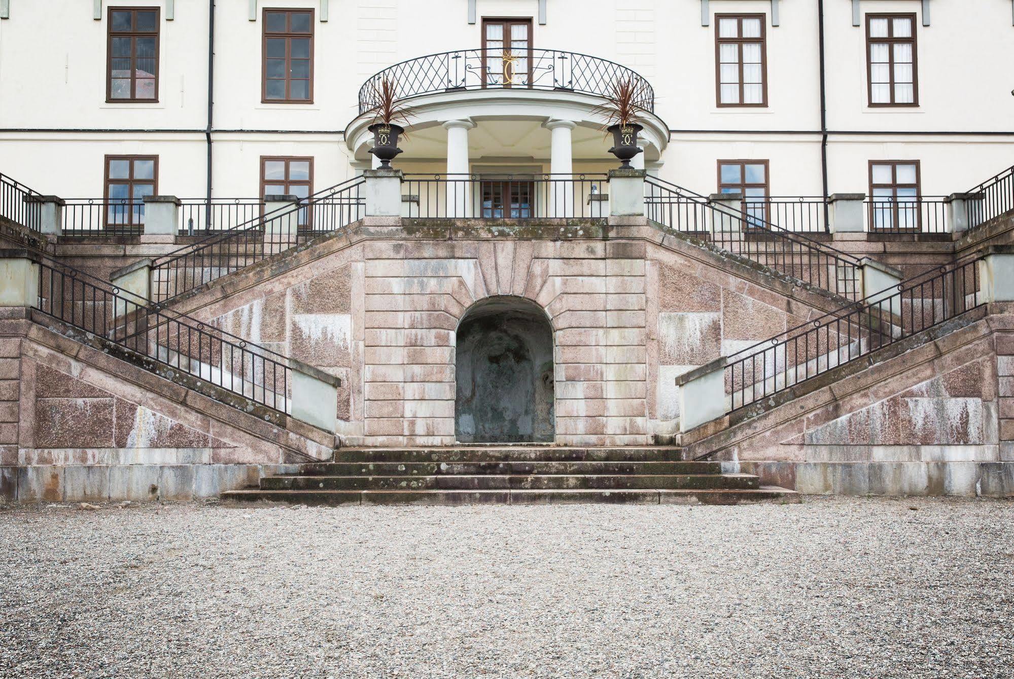 Rosersbergs Slottshotell Exterior photo